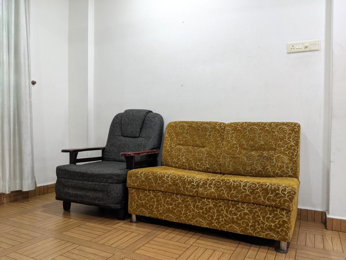 Malabar Plaza Inn Kochi Esterno foto