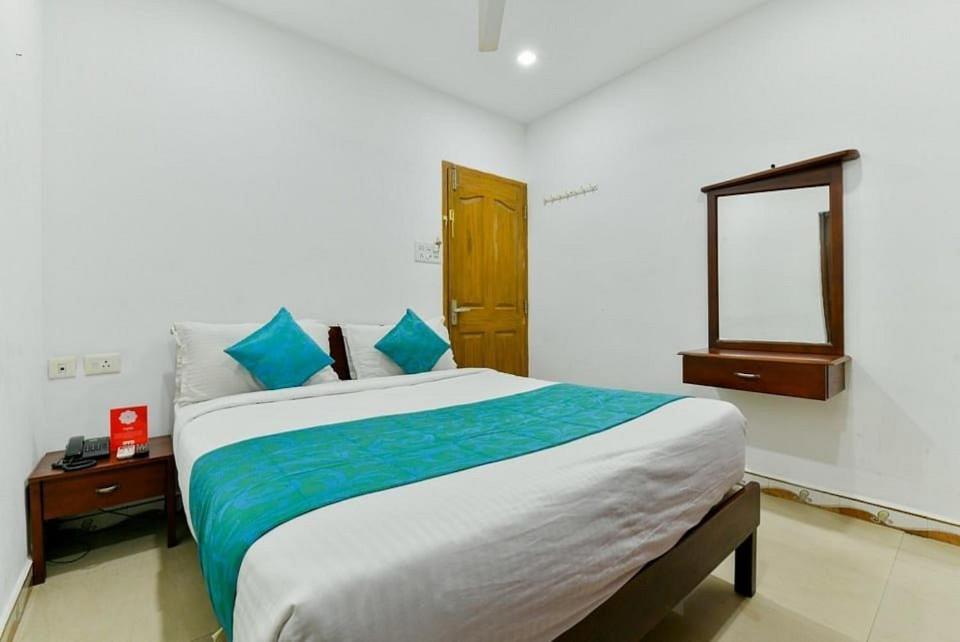 Malabar Plaza Inn Kochi Esterno foto